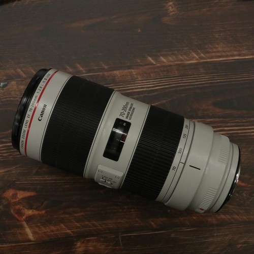 Canon 200mm 8 l is - 70-200mm,