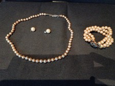 BRACCIALE 3 FILI DI PERLE CON TOPPA ARGENTO E ZIRCONI E Collana + Orecchini