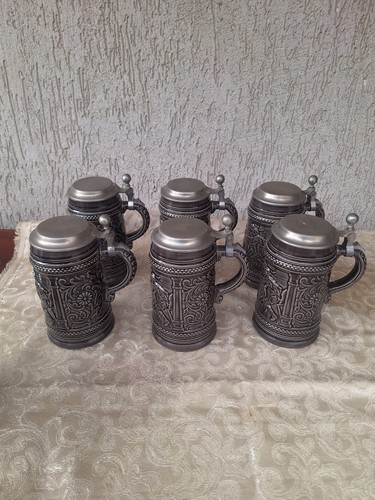 Set boccali vintage in - set,