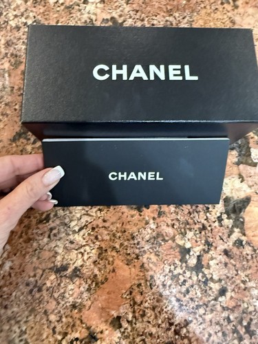 Chanel custodia rigida nera - chanel,
