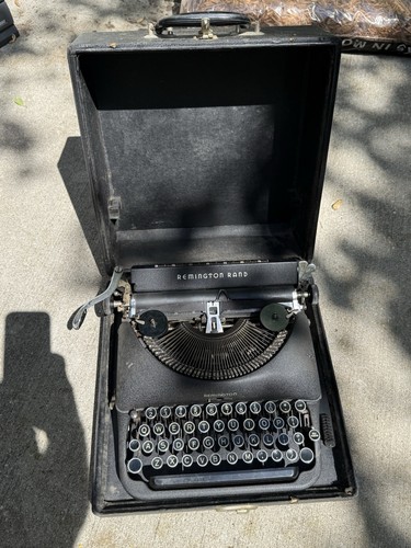 Macchina scrivere vintage - scrivere,