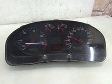 VOLKSWAGEN PASSAT B5 1999