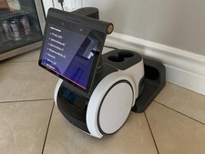 Amazon Astro Robot Casa