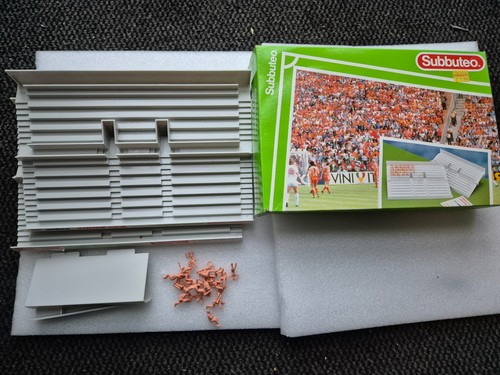 Set supporti spettatori - di, e