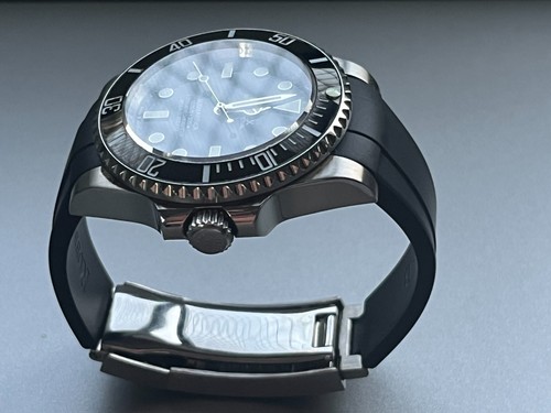 Cinturino gomma nera mm - in,