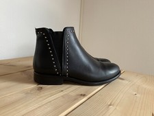 Stivaletto donna Intrend