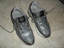 SCARPE LIU JO ORIGINALI CON APPLICAZIONI E STRASS COME NUOVE N. 35 PREZZO AFFARE