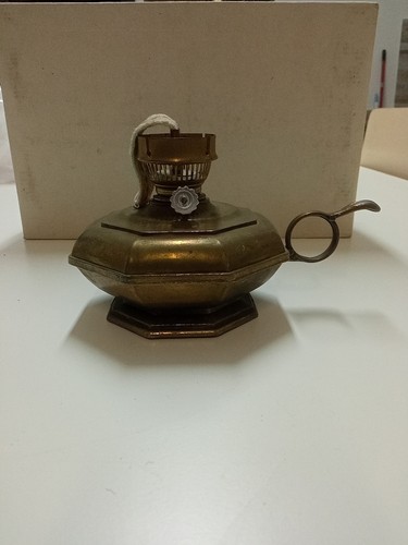 Lampada olio antica - lampada, ad