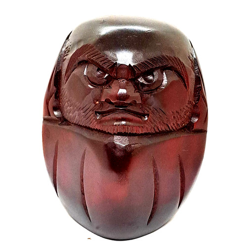 Daruma giapponese intaglio
