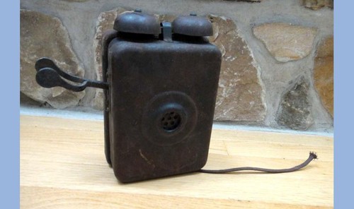 Antica cassa telefonica - cassa, da