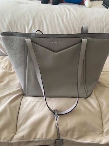 Michael kors handbag used - michael,
