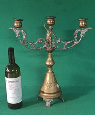 ANTICO CANDELABRO CANDELIERE IN OTTONE LAVORATO A 3 BRACCI CON PUTTO. CH77