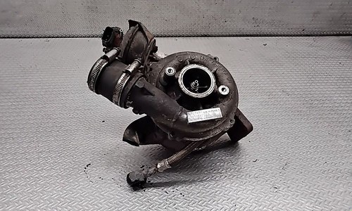 Volvo v50 2005 diesel - volvo,