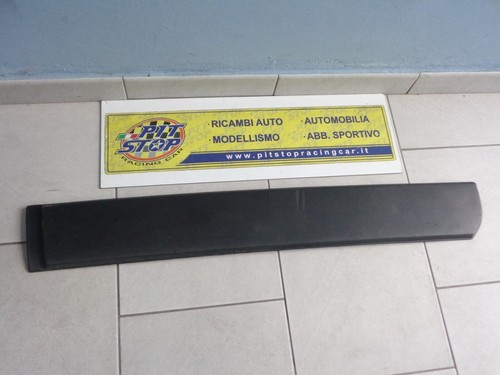 Modanatura porta sinistra - porta,