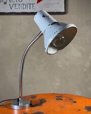 Lampada da officina anni 70 collo di cigno e base calamitata - lampada da tavolo