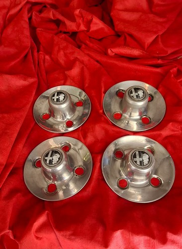 Set borchie copricerchi - 4,