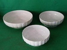 LOTTO 3 INSALATIERE SPAGHETTIERE IN PORCELLANA CERAMICA BIANCA VINTAGE. CY60