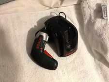 BOSCH Robert GmbH D-70745 Base