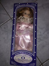 bambole di porcellana da