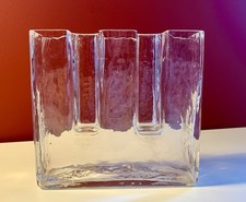 Vaso in vetro di design C.J