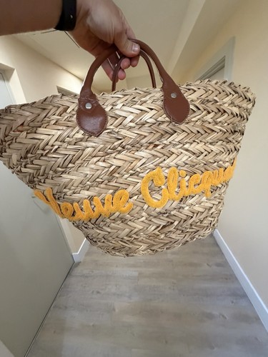 Veuve clicquot champagne - veuve, erba