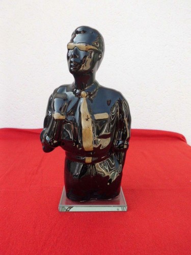 Mezzobusto uomo base in - di,