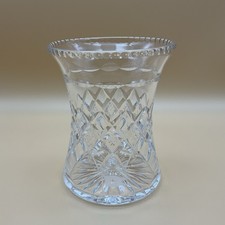 Antico vaso in cristallo linea