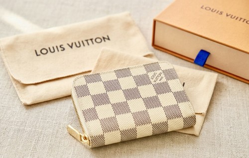 Louis vuitton zippy - louis,