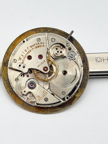 Wyler vetta movement - 32,