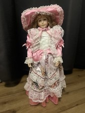 Bambola di porcellana