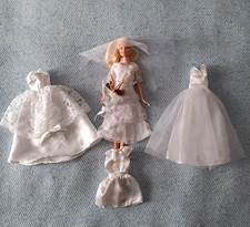 Barbie sposa con 4 diversi