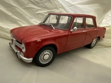 Minichamps Alfa Romeo Giulia