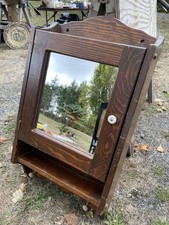 Armadietto per medicinali