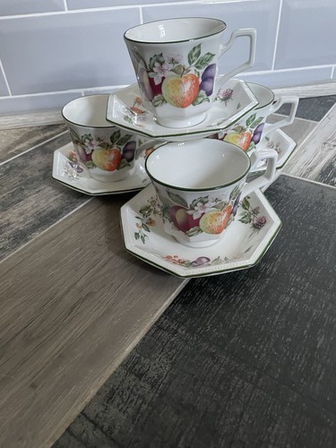 Set tazze piattini e - piattini,