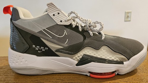 Taglia air jordan zoom - 12,