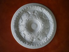 ROSONI IN GESSO BIANCO PER