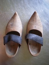 Coppia Zoccoli Bambino Antico