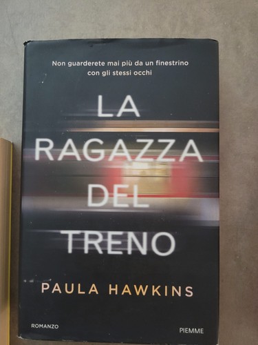 Ragazza del treno hawkins - ragazza,