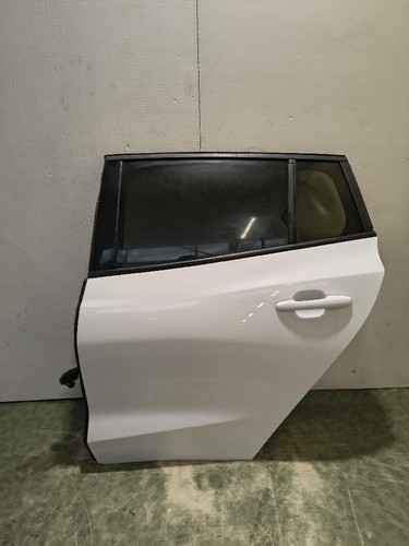2577512 porta posteriore