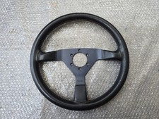 Momo ferrari 328 Steering