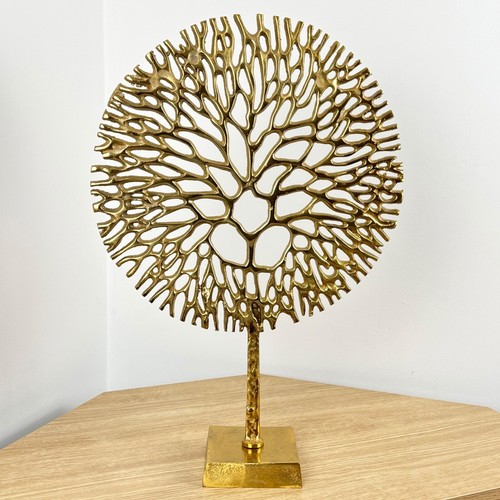 Scultura moderna oro ornamento