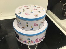 Asda Disney Alice nel paese