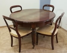 Tavolo tondo stile inglese in noce allungabile  con 4 sedie unico proprietario