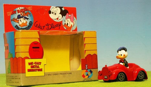 Polistil donald duck - donald, car