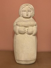 Madre con figlio in fasce