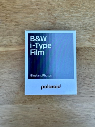 Pellicola polaroid i - b&w, i-type