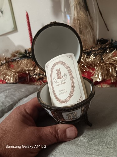 Royal family uovo oro - royal, zecchino