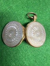 Raro antico ciondolo