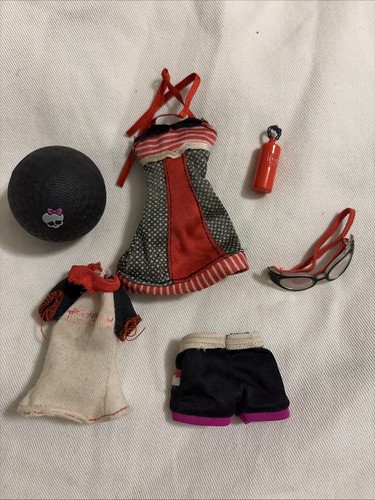 Monster high ghoulia yelps