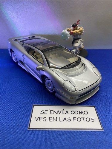 Coche lovely hot - hot, 1:18